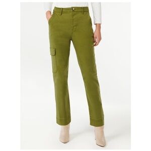 Free Assembly Army Green women’s cargo pants- new with tags B4